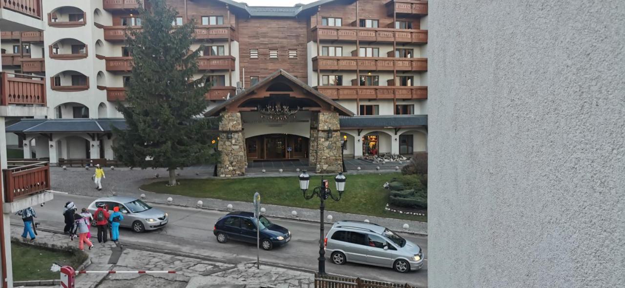 Cozy Apartment Next To Gondola Bansko Exterior photo