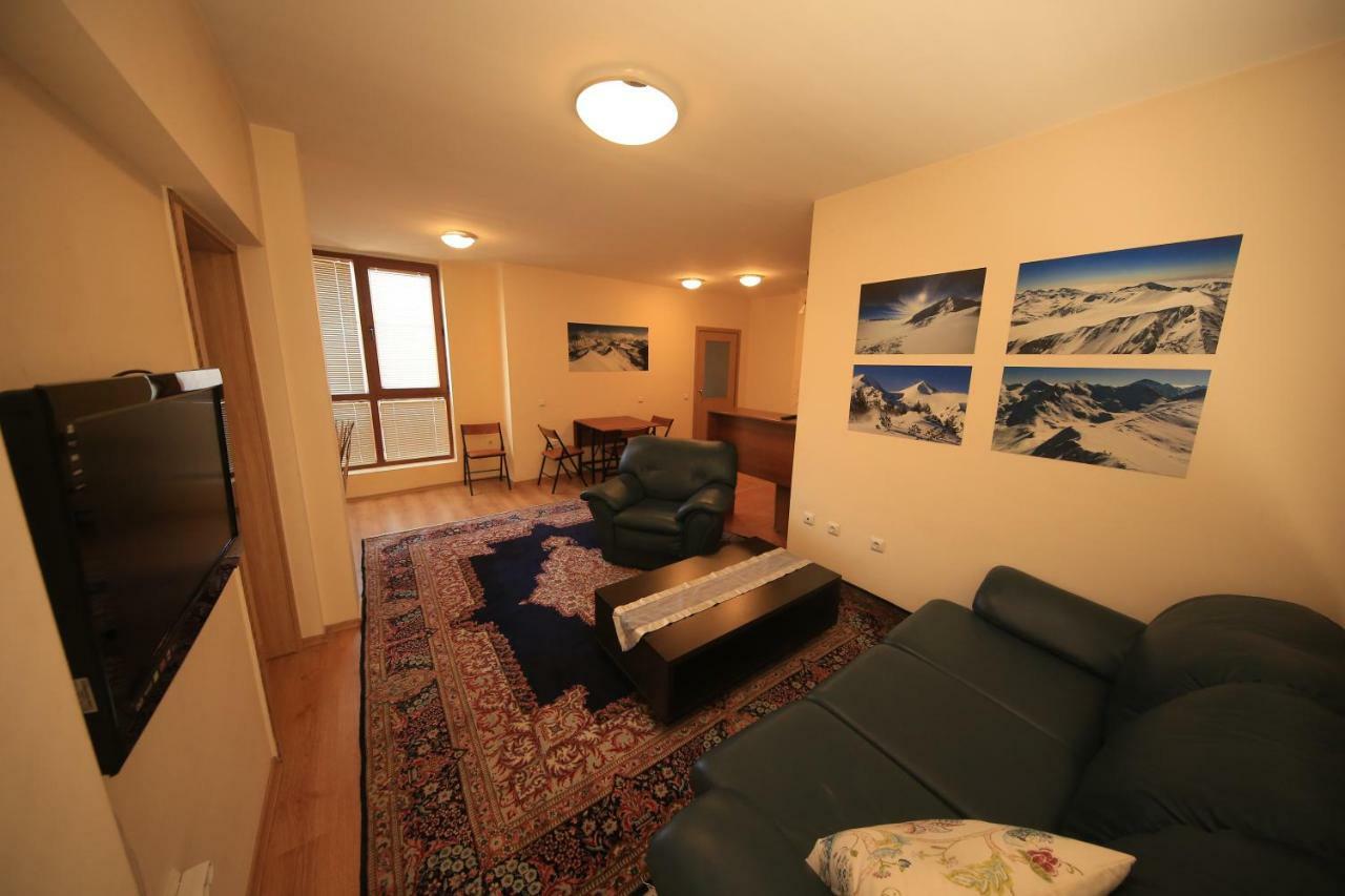 Cozy Apartment Next To Gondola Bansko Exterior photo
